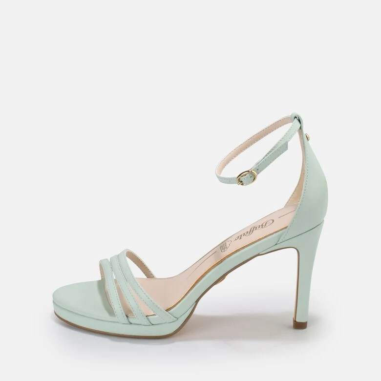 Buffalo Melissa 3 Buffalo Melissa