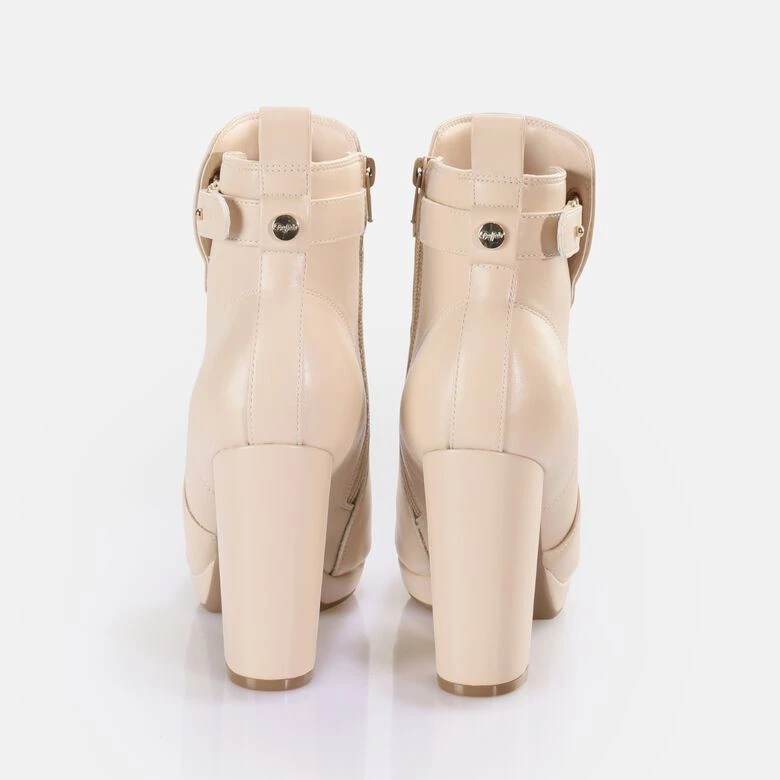 Buffalo Audrina 2 5 Buffalo Audrina 2 – Bild 3