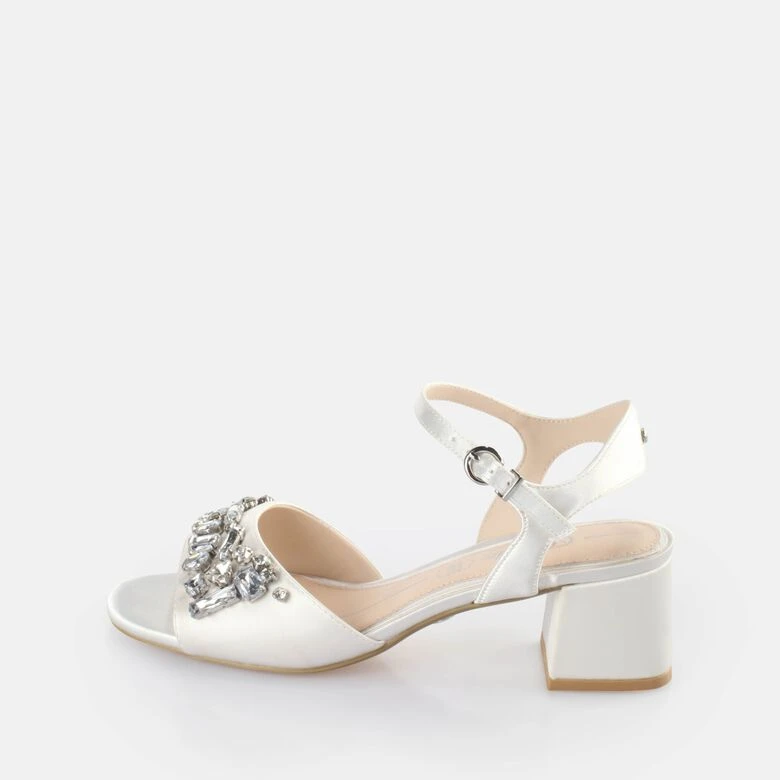 Buffalo Lucy Ice 3 Buffalo Lucy Ice