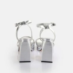 Buffalo Cherry Glam -Schuh Liebe 2196571 P6