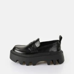 Buffalo Flora Loafer