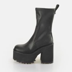 Schuh Liebe 12 Buffalo Killah Sock Boot